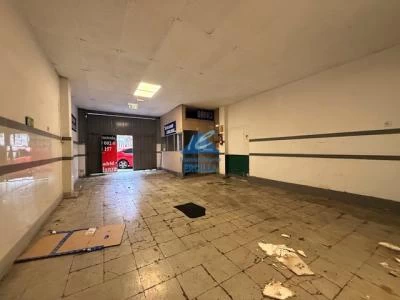 Local comercial en venta en Bilbao - Santutxu