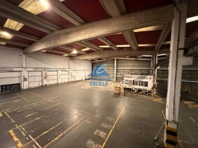 Nave logística en alquiler con muelles de carga en Alto Nervión - Galdakao