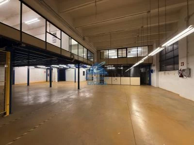 Planta industrial en venta en Txorierri - Sondika